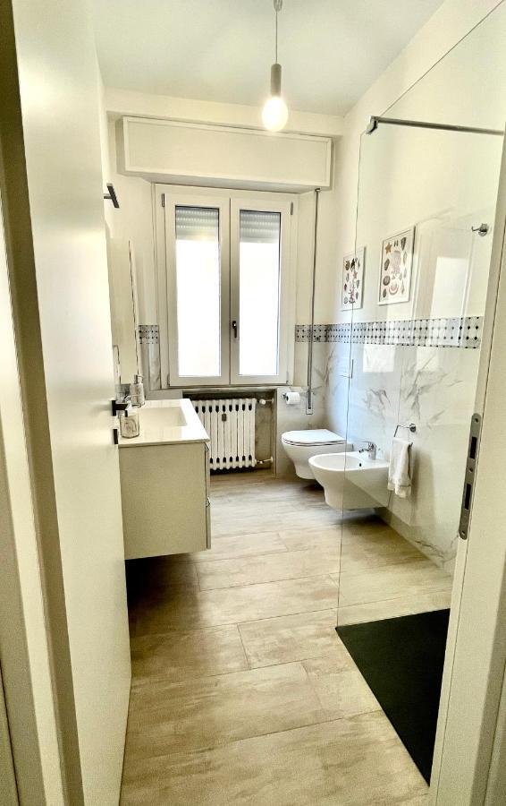 APPARTMENTO per 6 persone A MARINA CENTRO Rimini Esterno foto