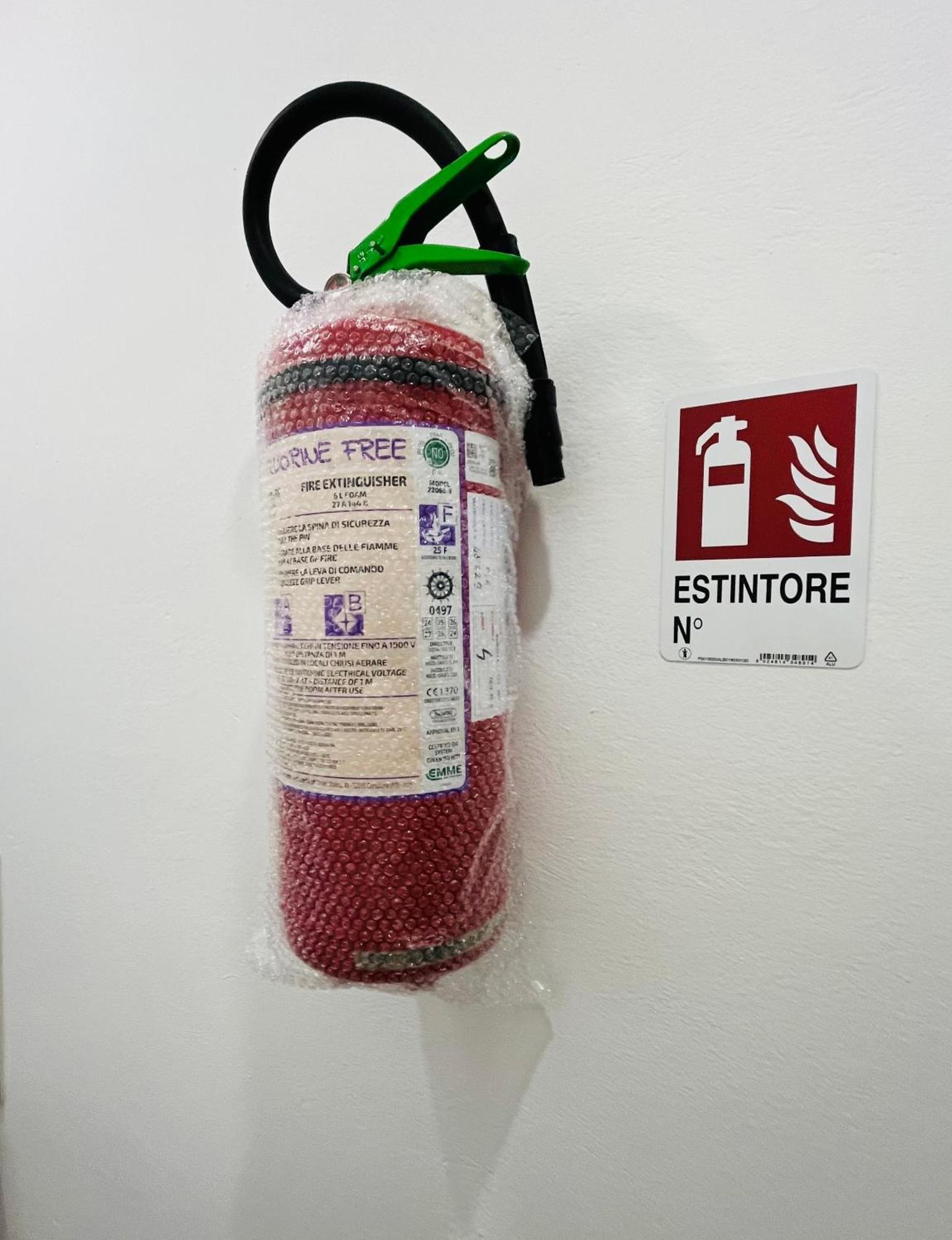 APPARTMENTO per 6 persone A MARINA CENTRO Rimini Esterno foto